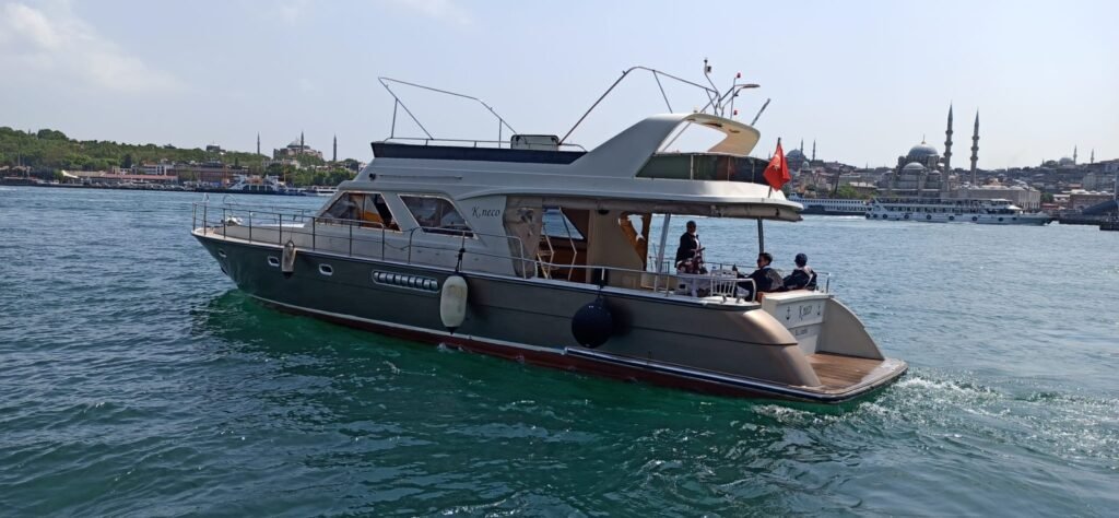 yacht-rental-ın-Istanbul-bosphorus