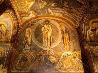 dark-church-of-cappadocia